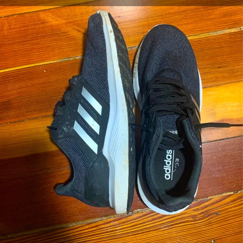 Adidas sneakers - Picture 2 of 3
